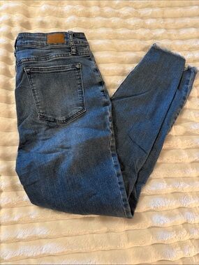 Judy Blue Dark Wash Skinny Jeans